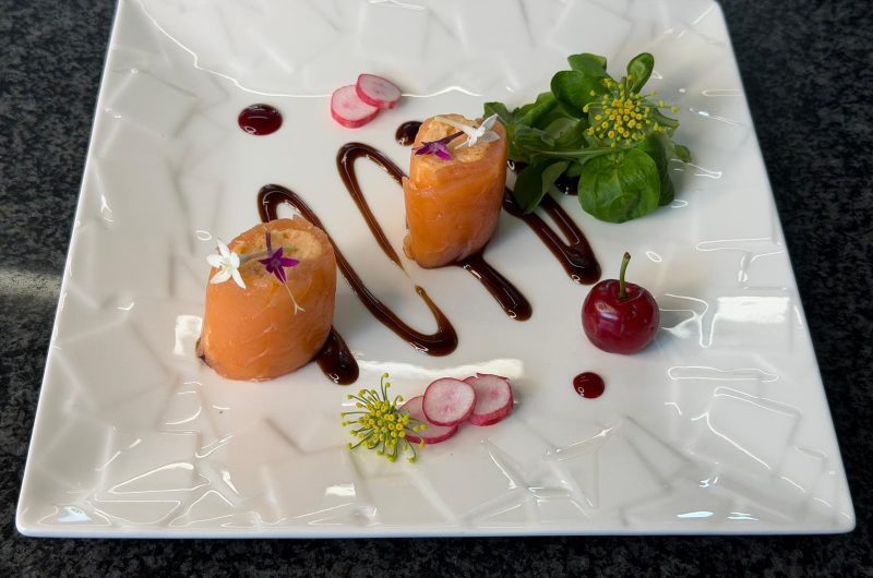 Smoked Salmon Roll